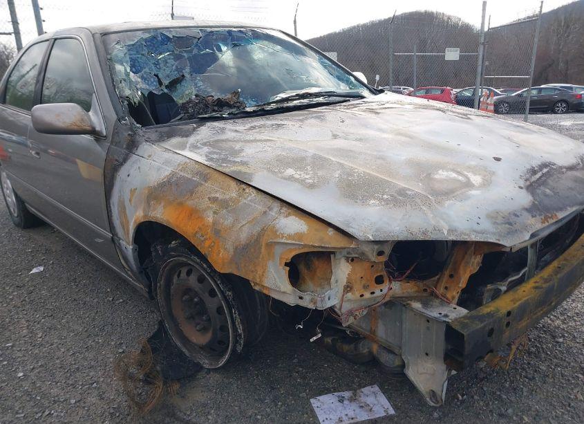 Photo 6 of 1998 Toyota Camry CE/LE/XLE (VIN 4T1BG22K0WU274911)