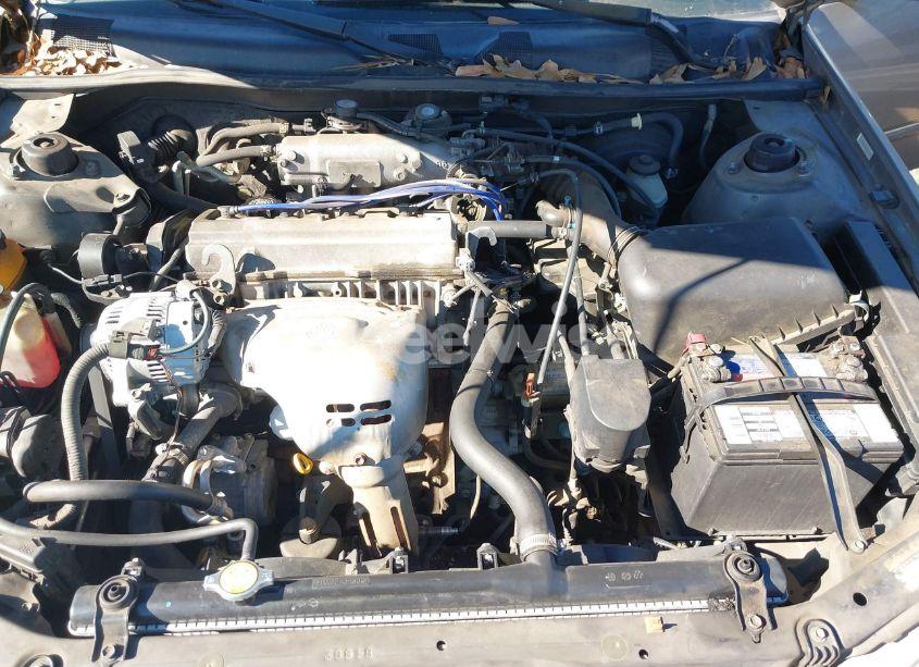 Photo 10 of 1998 Toyota Camry LE (VIN 4T1BG22K0WU295418)