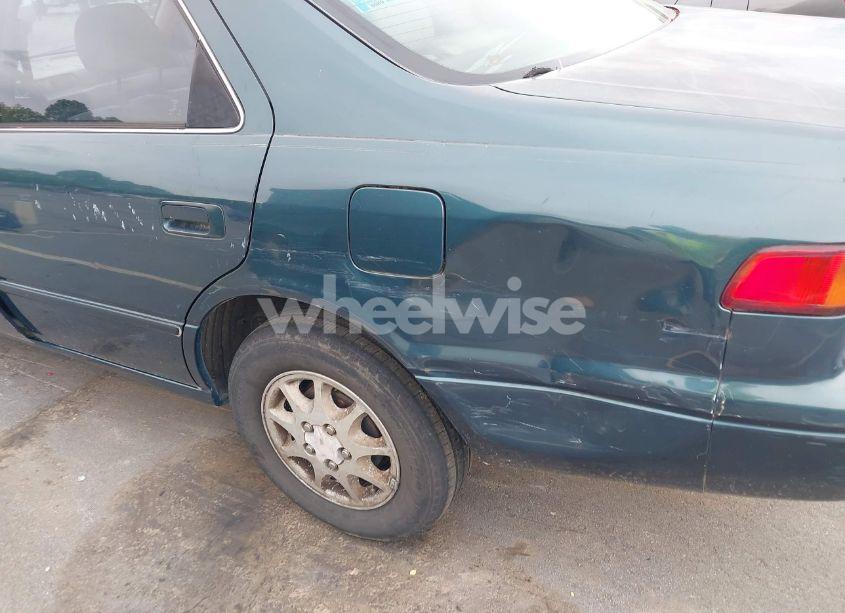 Photo 6 of 1998 Toyota Camry LE (VIN 4T1BG22K0WU372241)