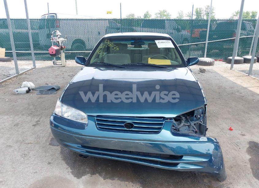 Photo 13 of 1998 Toyota Camry LE (VIN 4T1BG22K0WU861223)