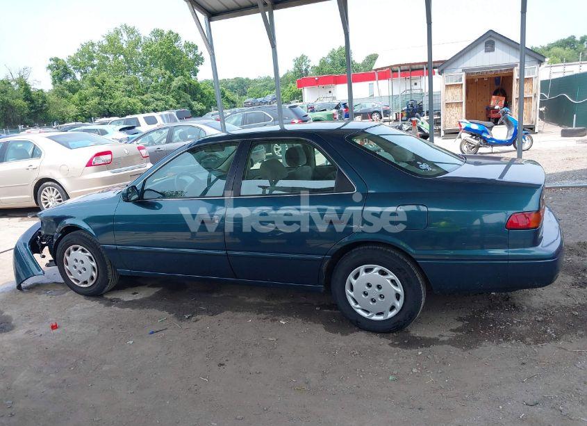 Photo 15 of 1998 Toyota Camry LE (VIN 4T1BG22K0WU861223)