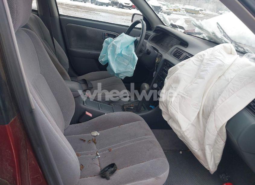 Photo 5 of 1999 Toyota Camry CE (VIN 4T1BG22K0XU601907)