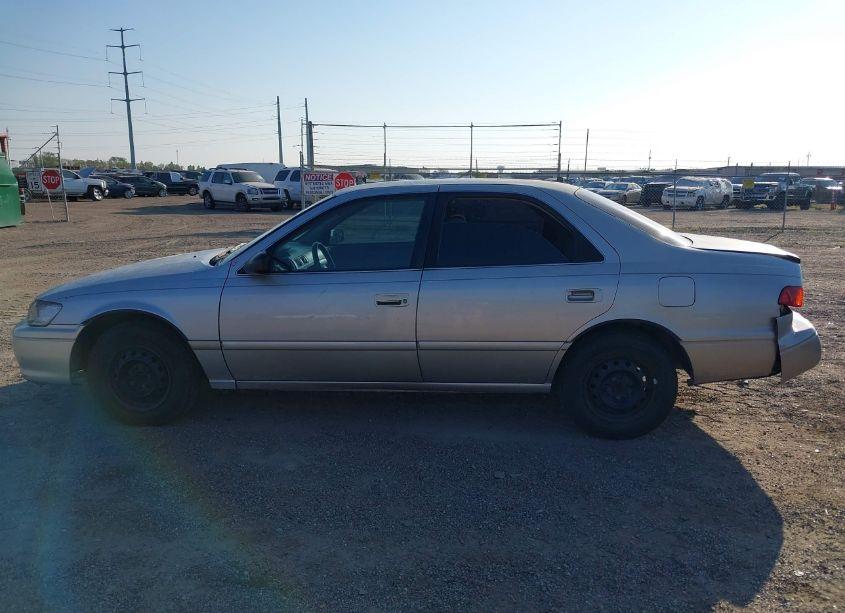 Photo 14 of 2000 Toyota Camry CE (VIN 4T1BG22K0YU624041)