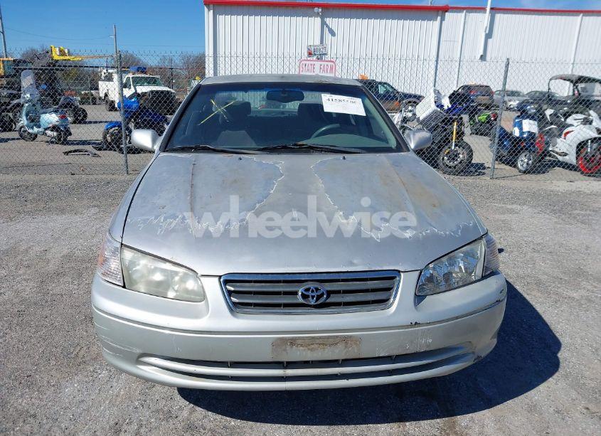 Photo 11 of 2000 Toyota Camry CE/LE/XLE (VIN 4T1BG22K0YU708974)