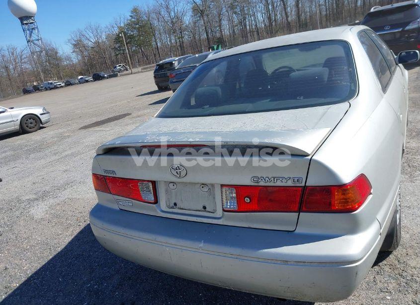 Photo 15 of 2000 Toyota Camry CE/LE/XLE (VIN 4T1BG22K0YU708974)
