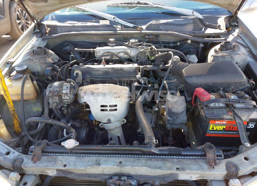 Photo 10 of 2000 Toyota Camry LE (VIN 4T1BG22K0YU713074)