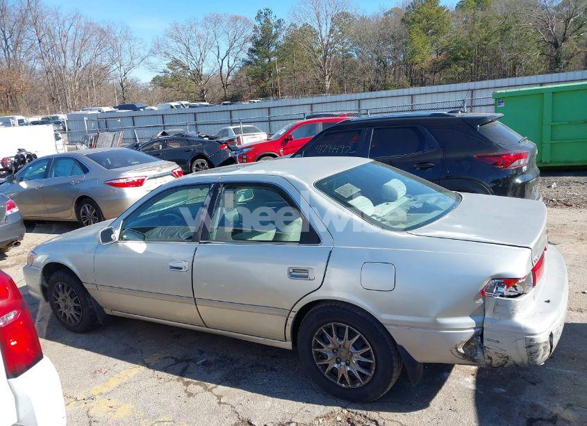 Photo 14 of 2000 Toyota Camry LE (VIN 4T1BG22K0YU713074)