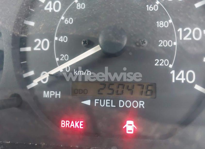 Photo 15 of 2000 Toyota Camry LE (VIN 4T1BG22K0YU731106)