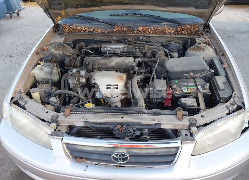 Photo 10 of 2000 Toyota Camry LE (VIN 4T1BG22K0YU740114)