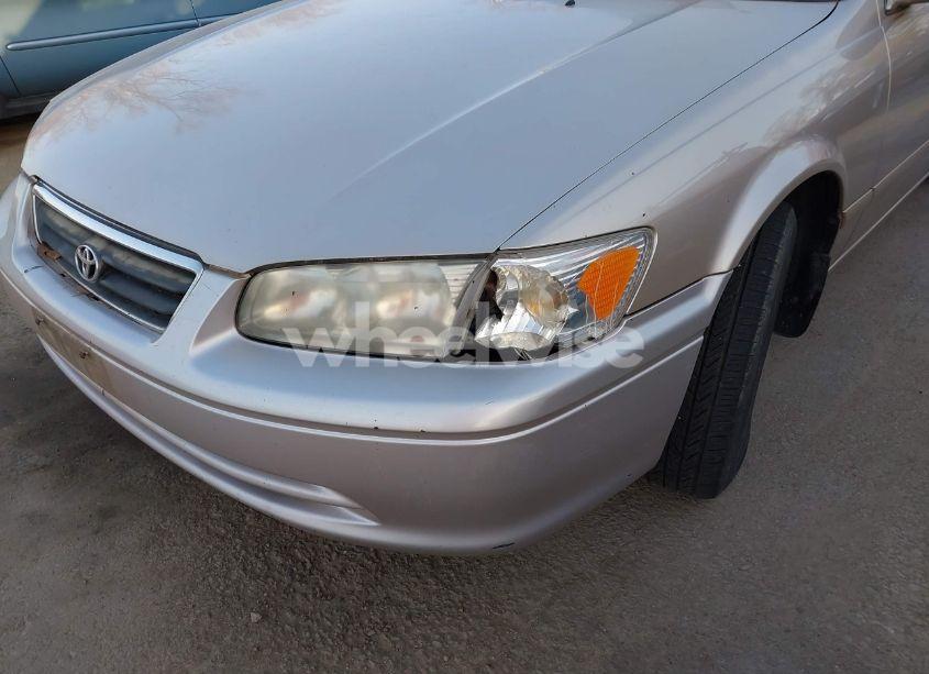 Photo 6 of 2000 Toyota Camry LE (VIN 4T1BG22K0YU740114)