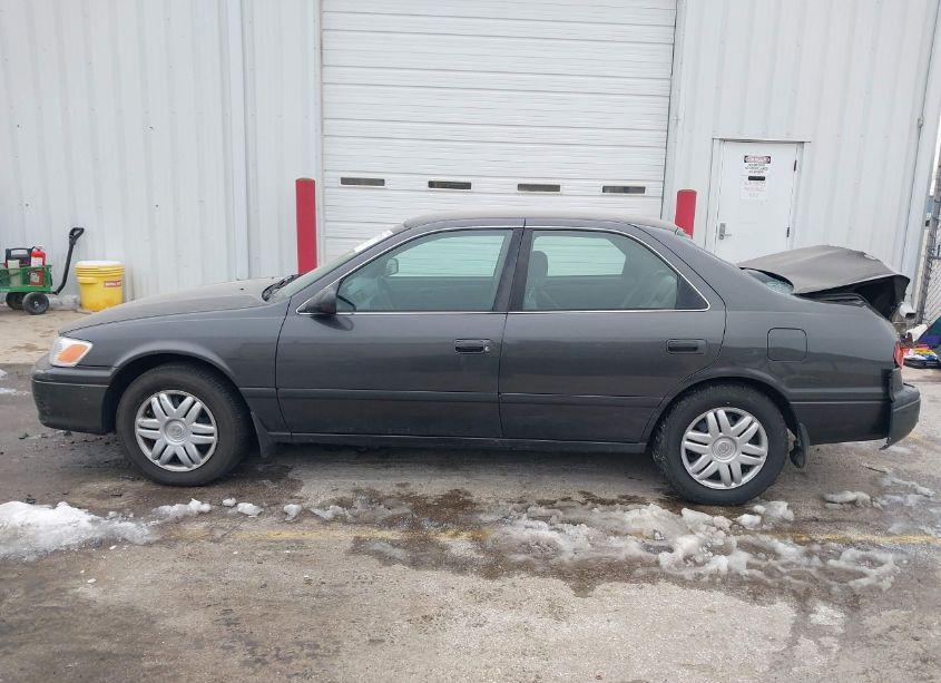 Photo 14 of 2000 Toyota Camry LE (VIN 4T1BG22K0YU753414)