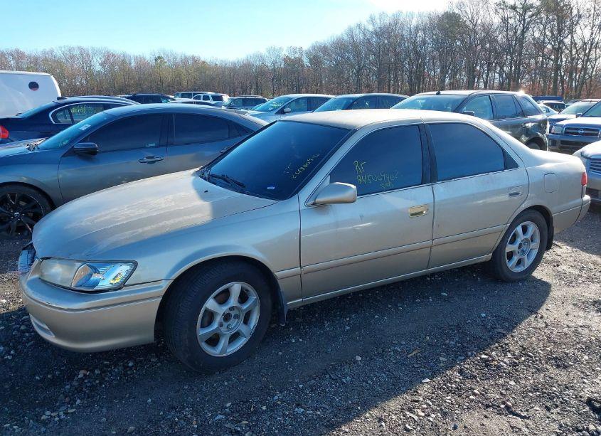 Photo 2 of 2000 Toyota Camry LE (VIN 4T1BG22K0YU757124)