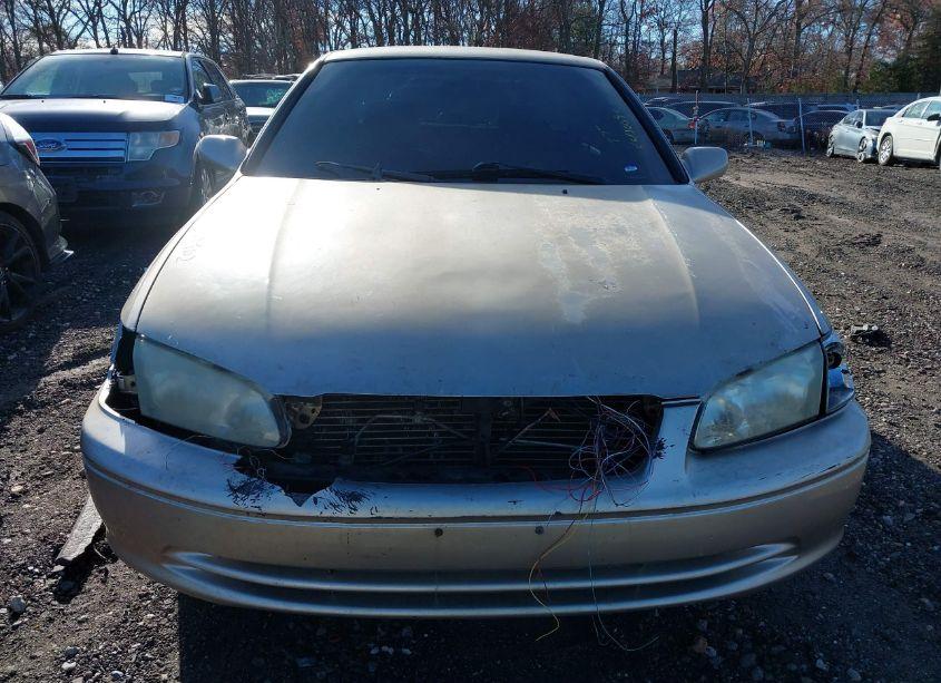 Photo 6 of 2000 Toyota Camry LE (VIN 4T1BG22K0YU757124)