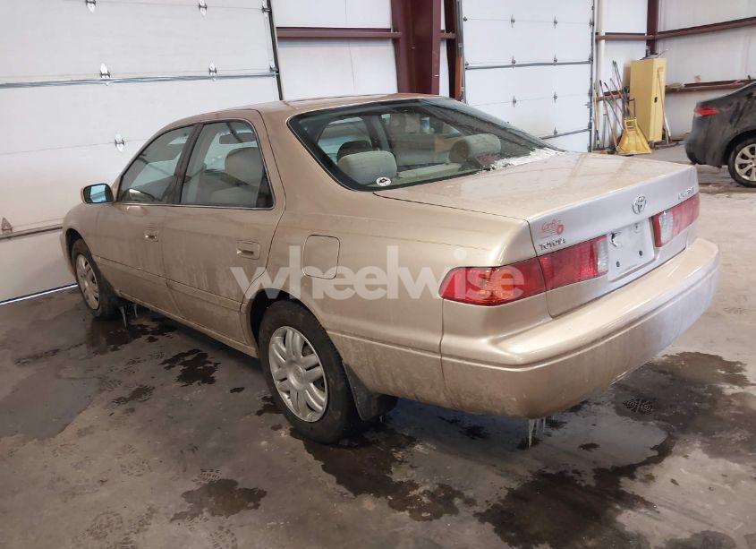 Photo 3 of 2000 Toyota Camry LE (VIN 4T1BG22K0YU931287)