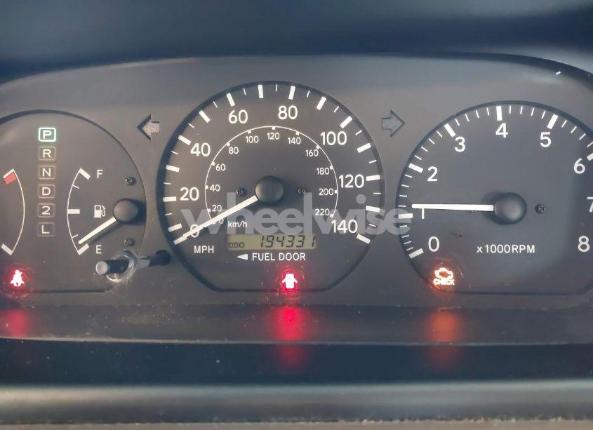 Photo 7 of 2000 Toyota Camry LE (VIN 4T1BG22K0YU931287)