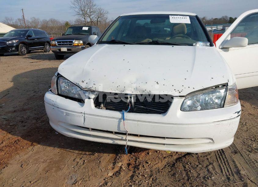Photo 11 of 2000 Toyota Camry CE (VIN 4T1BG22K0YU997919)