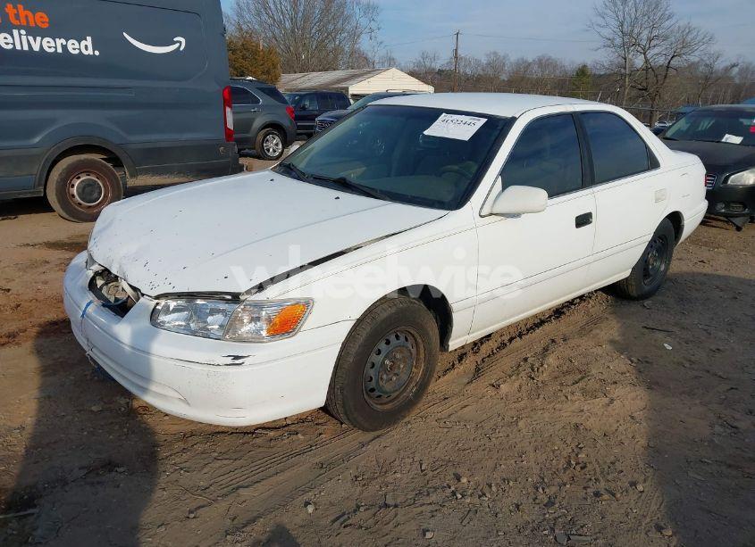 Photo 2 of 2000 Toyota Camry CE (VIN 4T1BG22K0YU997919)