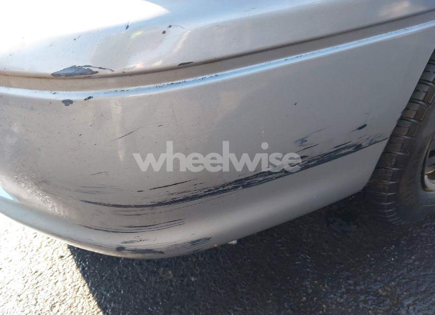 Photo 12 of 2001 Toyota Camry LE (VIN 4T1BG22K11U042875)