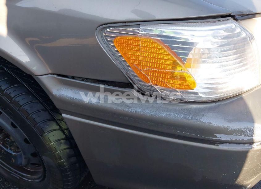 Photo 13 of 2001 Toyota Camry LE (VIN 4T1BG22K11U042875)