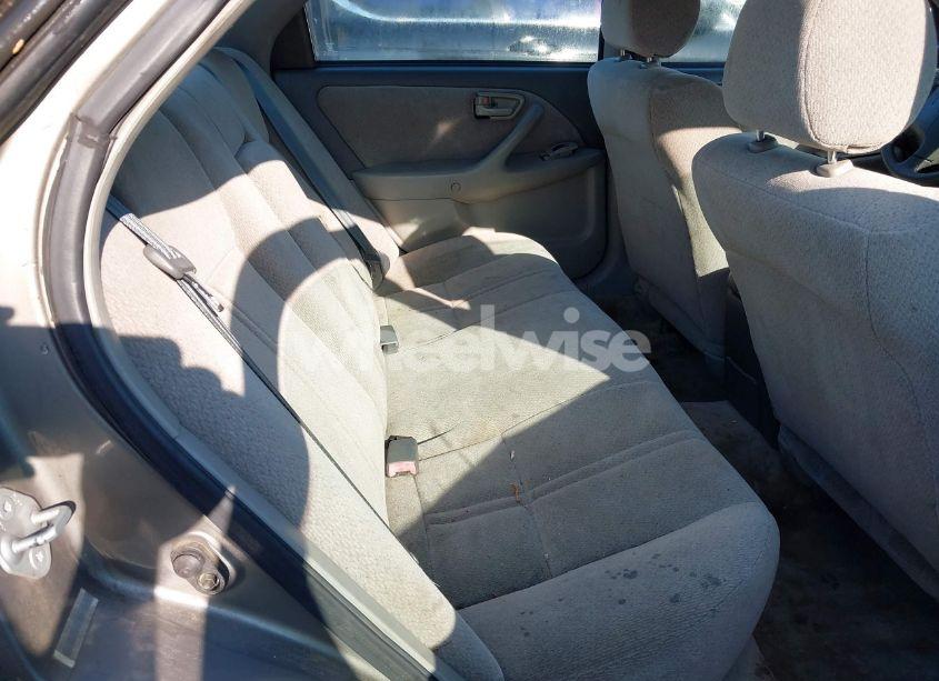 Photo 8 of 2001 Toyota Camry LE (VIN 4T1BG22K11U042875)