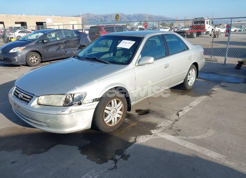 Photo 6 of 2001 Toyota Camry LE (VIN 4T1BG22K11U074046)