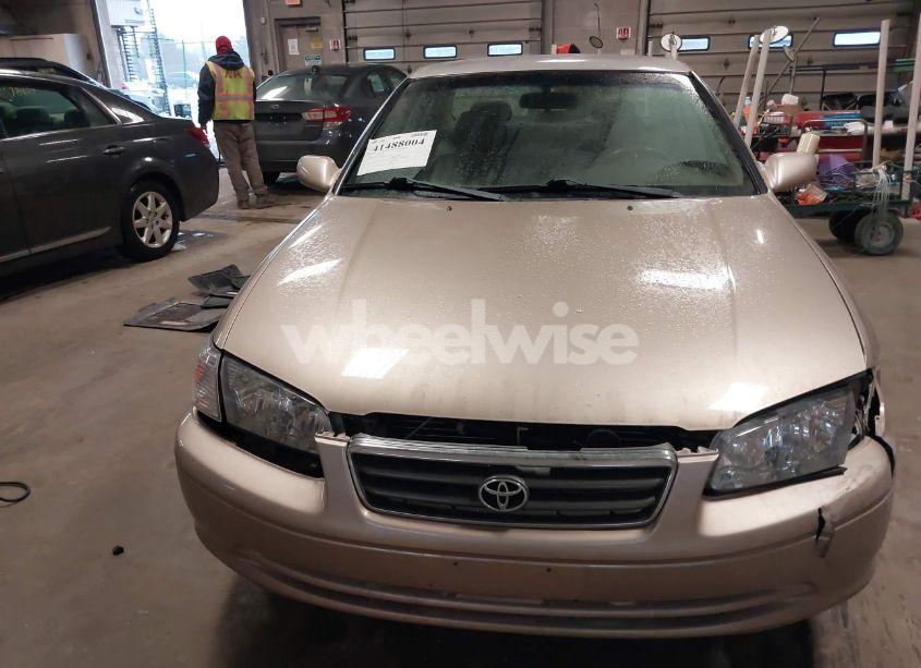 Photo 12 of 2001 Toyota Camry LE (VIN 4T1BG22K11U117493)