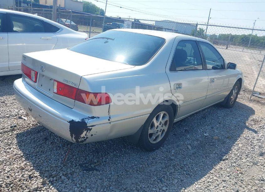 Photo 4 of 2001 Toyota Camry LE (VIN 4T1BG22K11U805882)