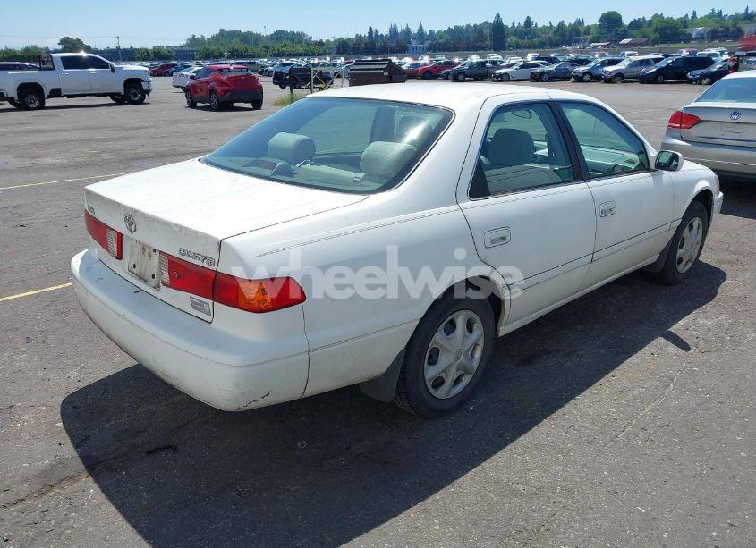 Photo 4 of 2001 Toyota Camry CE (VIN 4T1BG22K11U836730)