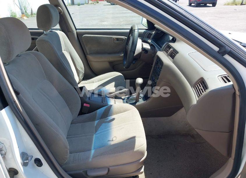 Photo 5 of 2001 Toyota Camry CE (VIN 4T1BG22K11U836730)