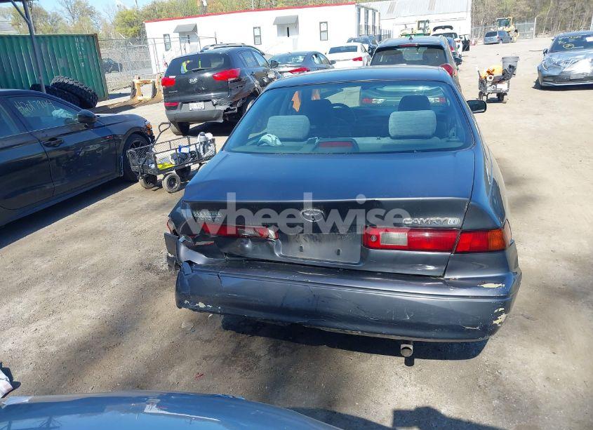 Photo 16 of 1997 Toyota Camry LE (VIN 4T1BG22K1VU101106)
