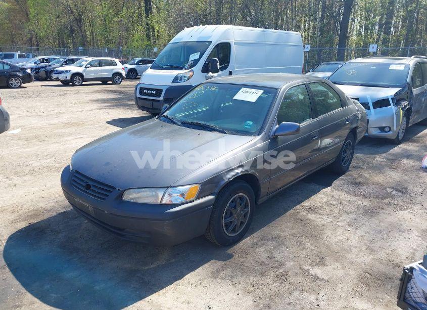 Photo 2 of 1997 Toyota Camry LE (VIN 4T1BG22K1VU101106)