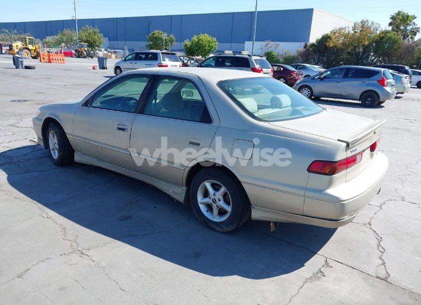 Photo 3 of 1997 Toyota Camry LE (VIN 4T1BG22K1VU130346)