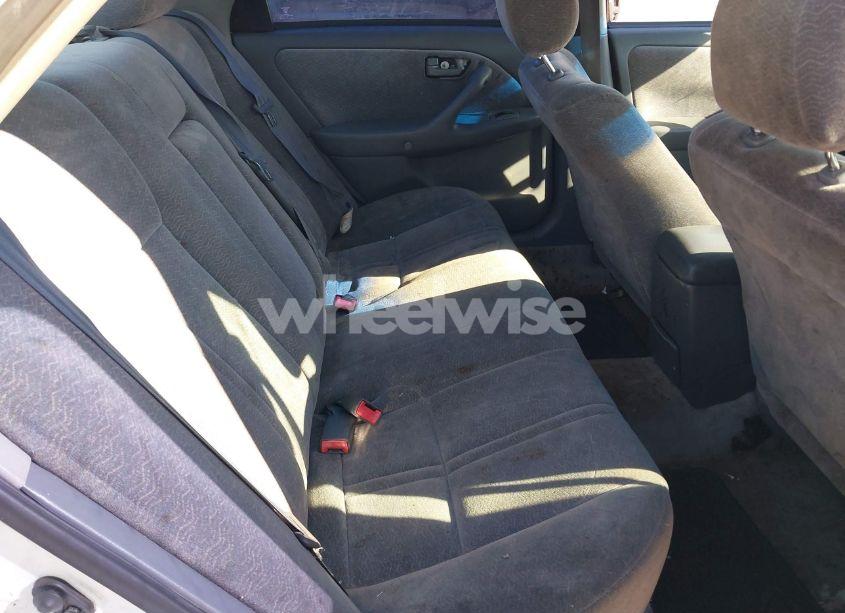 Photo 8 of 1997 Toyota Camry LE (VIN 4T1BG22K1VU775420)