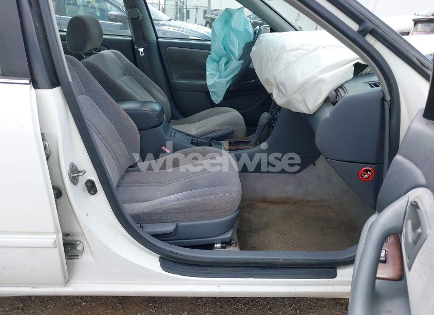 Photo 5 of 1997 Toyota Camry LE (VIN 4T1BG22K1VU782626)