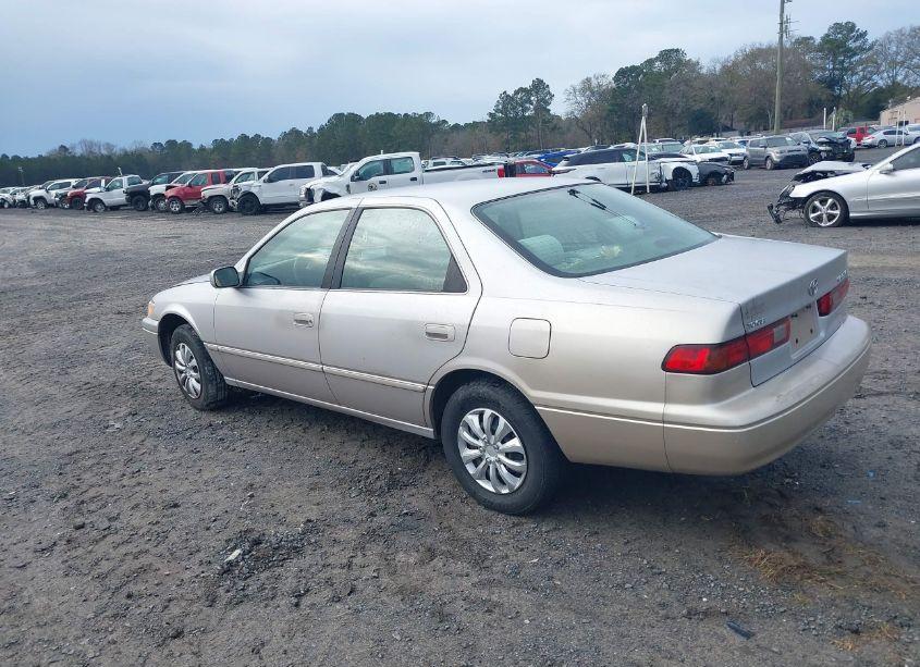 Photo 3 of 1998 Toyota Camry LE (VIN 4T1BG22K1WU348577)