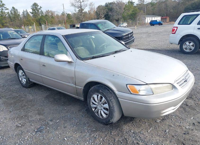 Photo 6 of 1998 Toyota Camry LE (VIN 4T1BG22K1WU348577)