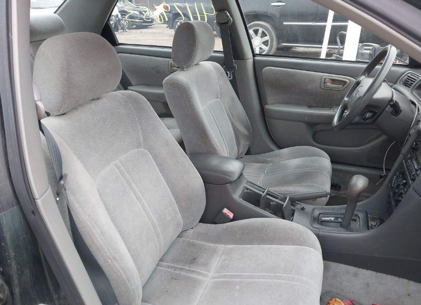 Photo 16 of 1999 Toyota Camry LE (VIN 4T1BG22K1XU525386)