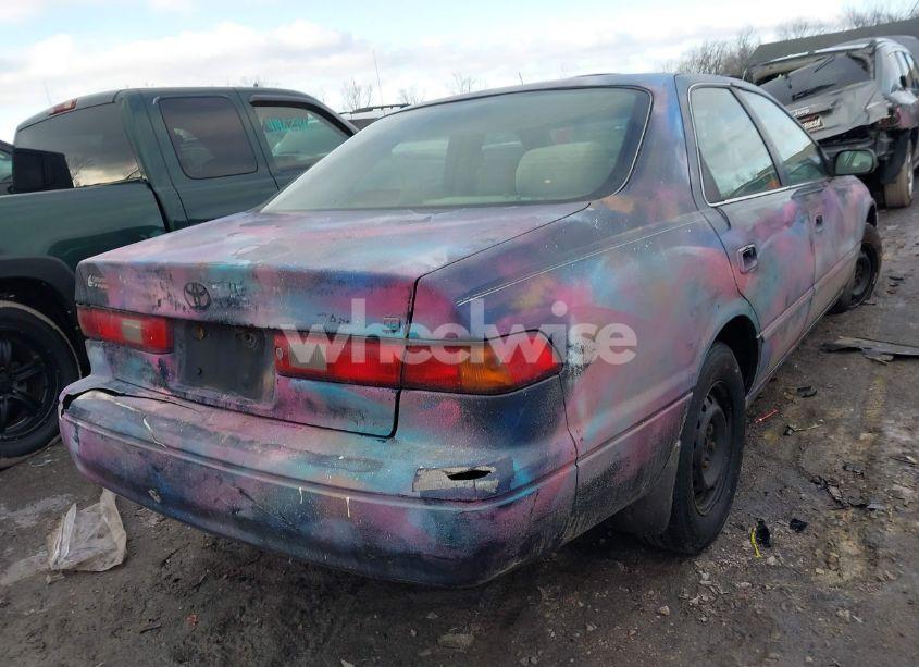 Photo 4 of 1999 Toyota Camry CE (VIN 4T1BG22K1XU531253)