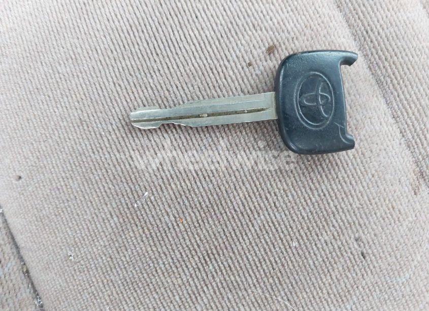 Photo 11 of 1999 Toyota Camry LE (VIN 4T1BG22K1XU595678)