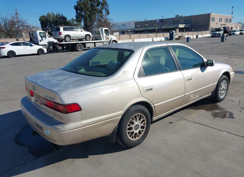 Photo 4 of 1999 Toyota Camry (VIN 4T1BG22K1XU906476)