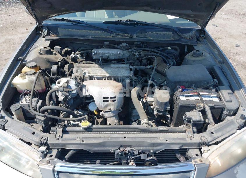 Photo 10 of 2000 Toyota Camry LE (VIN 4T1BG22K1YU003360)