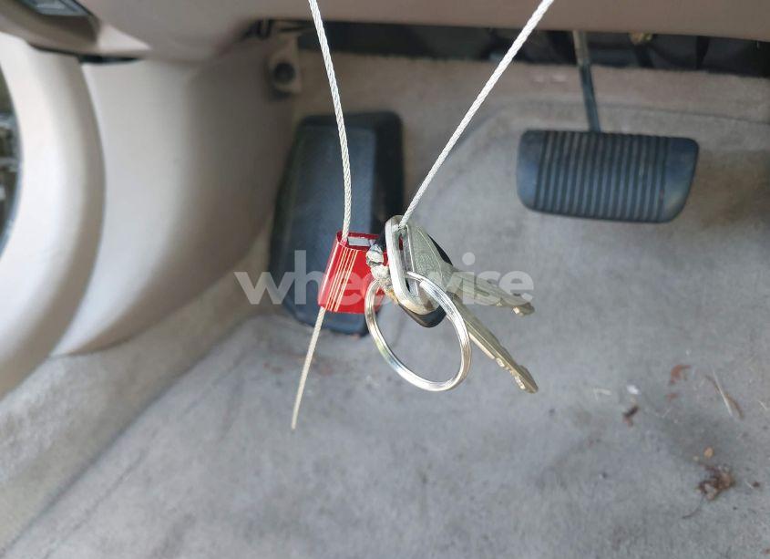 Photo 11 of 2000 Toyota Camry LE (VIN 4T1BG22K1YU003360)