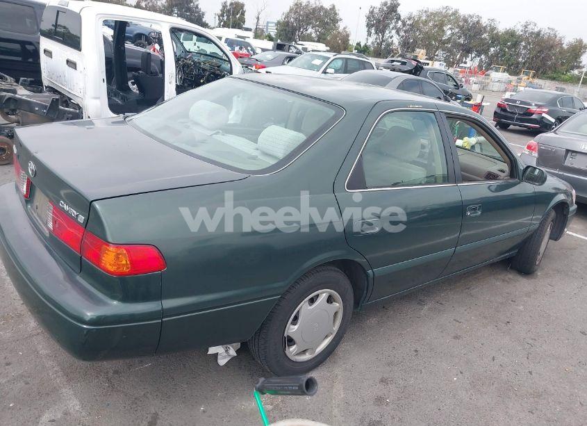 Photo 4 of 2000 Toyota Camry CE (VIN 4T1BG22K1YU644119)