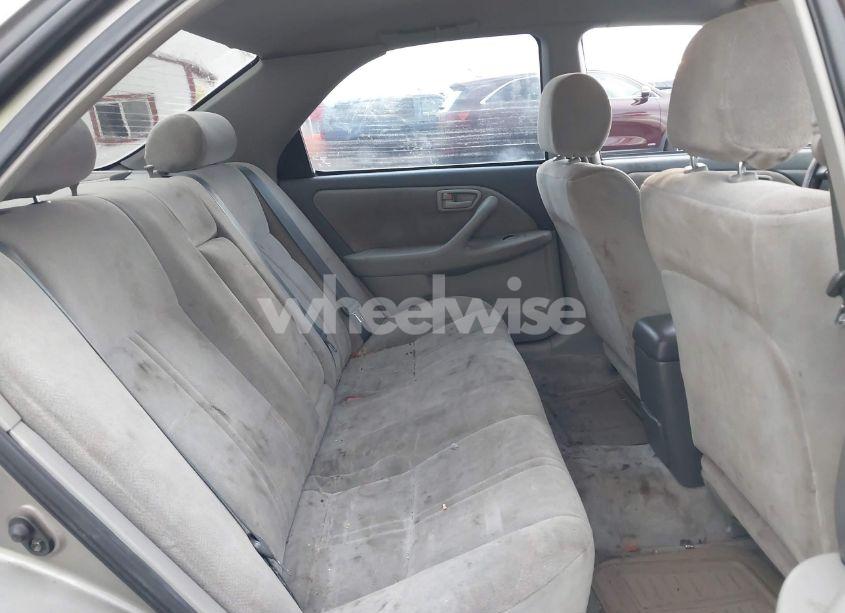 Photo 8 of 2000 Toyota Camry CE (VIN 4T1BG22K1YU700818)