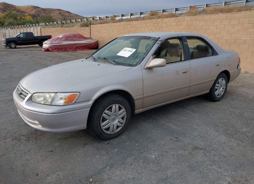 Photo 2 of 2000 Toyota Camry LE (VIN 4T1BG22K1YU708014)