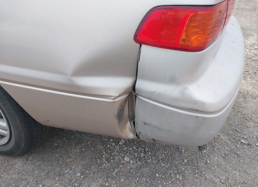 Photo 6 of 2000 Toyota Camry LE (VIN 4T1BG22K1YU708014)