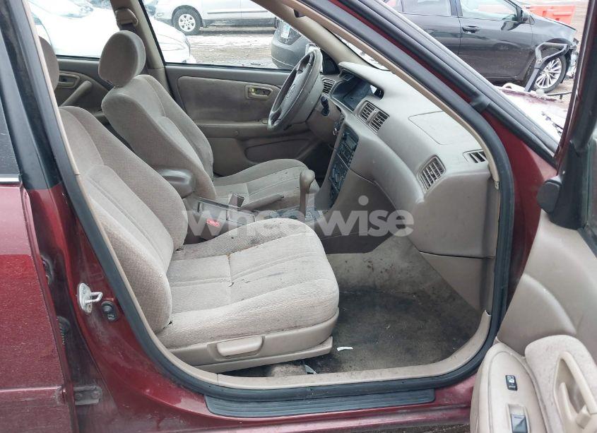 Photo 5 of 2000 Toyota Camry LE (VIN 4T1BG22K1YU757732)