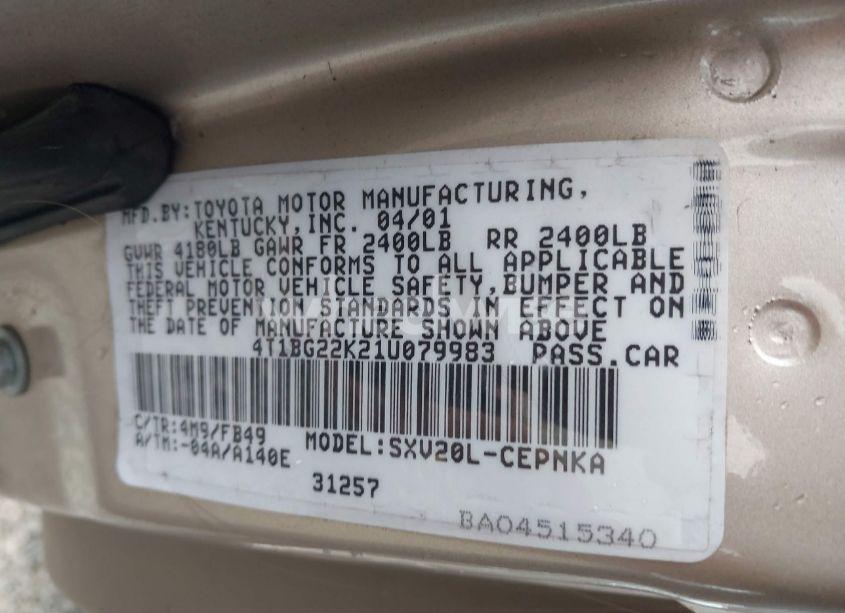 Photo 9 of 2001 Toyota Camry LE (VIN 4T1BG22K21U079983)