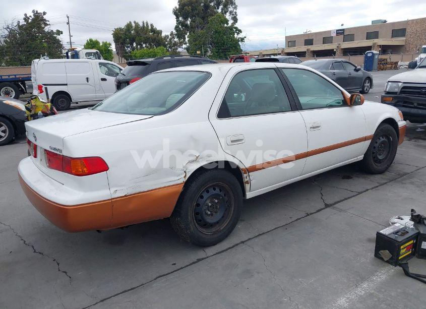 Photo 4 of 2001 Toyota Camry CE (VIN 4T1BG22K21U763559)