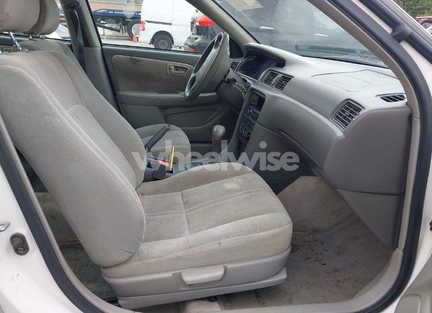 Photo 5 of 2001 Toyota Camry CE (VIN 4T1BG22K21U763559)